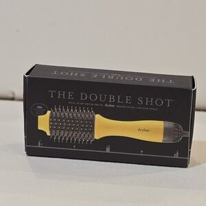 Mini Brands X Zuru Ulta Beauty DryBar Double Shot Blow Dryer Brush